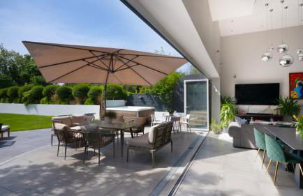 Dream House London 5bd with gym, cinema and hot tub - Foto 81