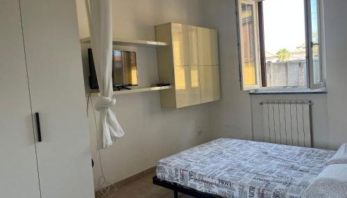 Cozy Open Space Near Rho Fiera & Milan - Foto 2, wardrobe