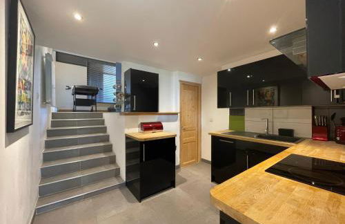 Ski in-Ski out! Spacious & Stylish Apartment for 8 in the heart of Lavachet - Foto 21