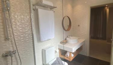 Elena Village Hotel & Suites - Foto 3