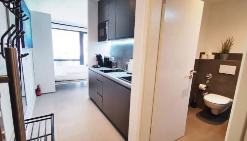 HH 04 by ROCKCHAIR - SUPERHOST Status - Modernes Apartment mit sonnigem Balkon & premium Boxspringbetten in Winterhude - Hamburg Top Geheimtipp - Foto 3