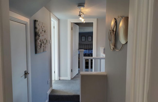 NEW Fabulous 2BD Maisonette Dunfermline, Fife - Foto 4