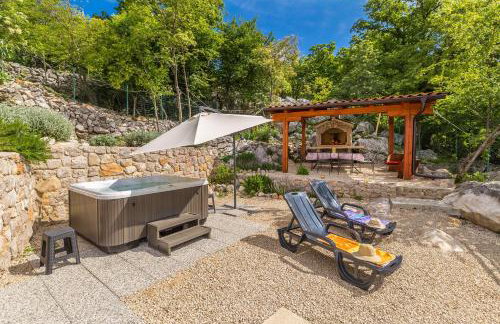 Villa Ana with jacuzzi & swimming pool - Foto 26