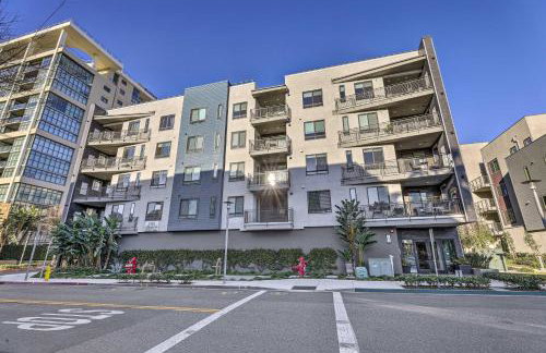 Modern Irvine Condo with Pool - 7 Mi to Beach! - Photo 31