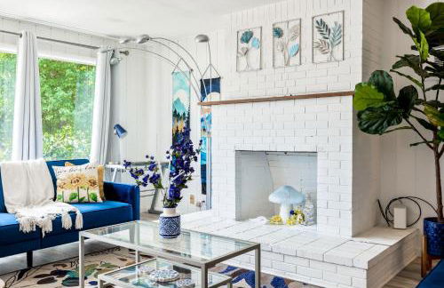 Fresh & Comfy House with Hot Tub, Pool Table, & BBQ - Foto 3