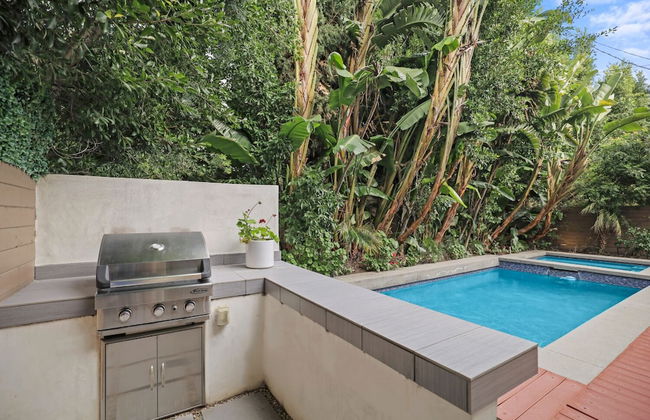 Crescent Heights - Photo 34