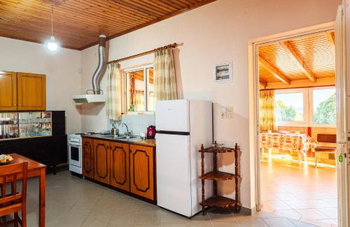 Makarounis Athanasios Traditional Apartments(Ξενώνας) - Foto 17