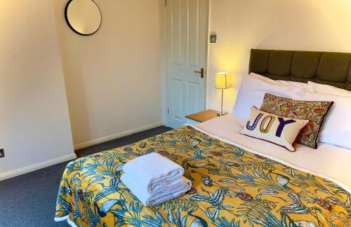 Charming Home in Wellingborough - Photo 11