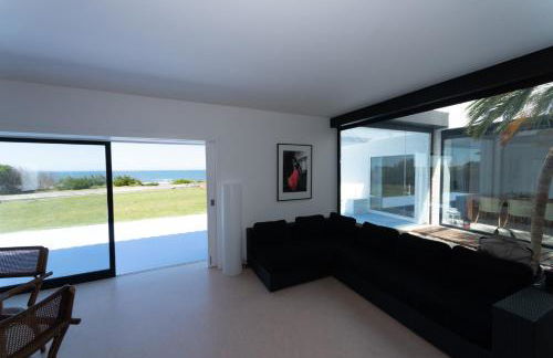 Best Beach Front Villa with Heated Pool - Sea La Vie - Photo 19