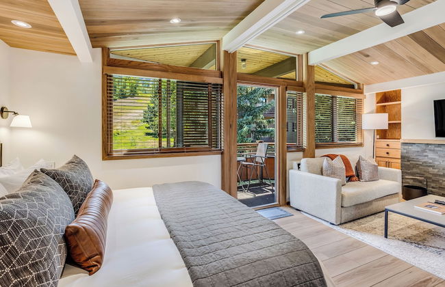 Laurelwood Condominiums - Foto 80