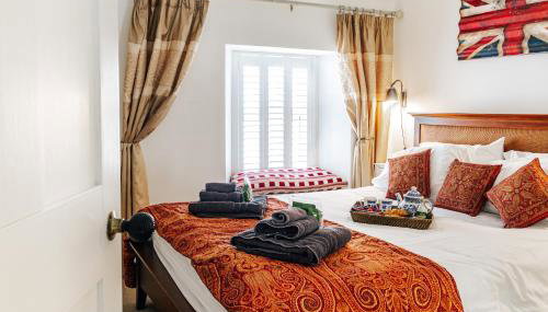 Delightful Cotswold Cottage for two, Log Burner, Garden & Dog Friendly - Foto 4