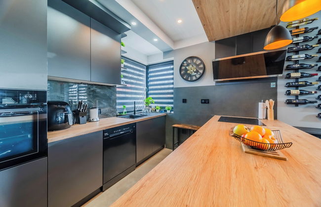 Villa Joy With Pool and Hot Tub - Foto 10