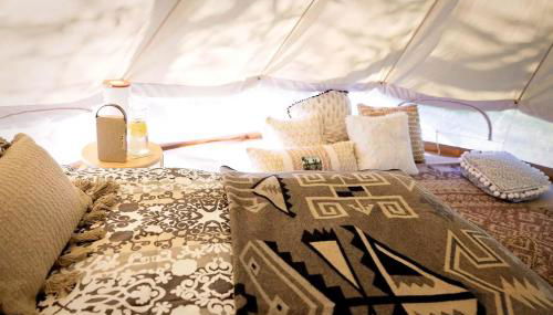 Luxurious Tent Vacation Rental on Glamping Site near Salem, Oregon - Foto 2