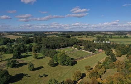 The Walled Garden at Woodhall Estate - Photo 3