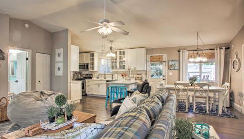 The Lake House in Rathdrum with Beach and Fire Pit - Foto 4