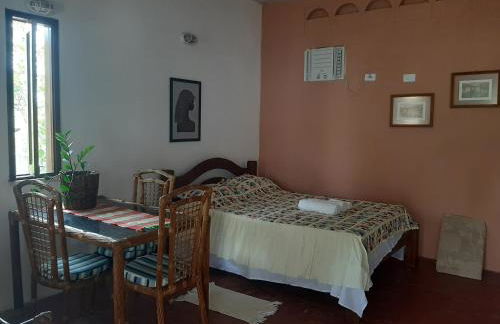 CHALE PERTO DA PRAIA COM DUAS SUITES E VARANDAO - Photo 13