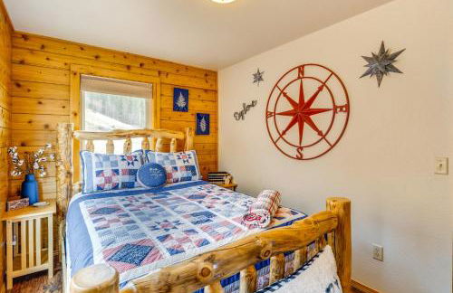 Lakefront Divide Cabin with Game Room! - Foto 25