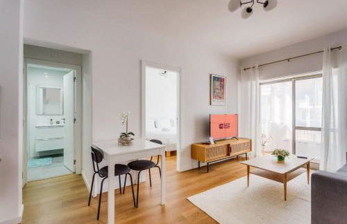 GuestReady - Cosy living in Cascais - Photo 1