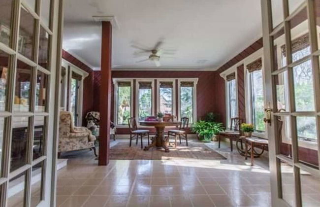 Garden Oasis Near Downtown - Photo 1