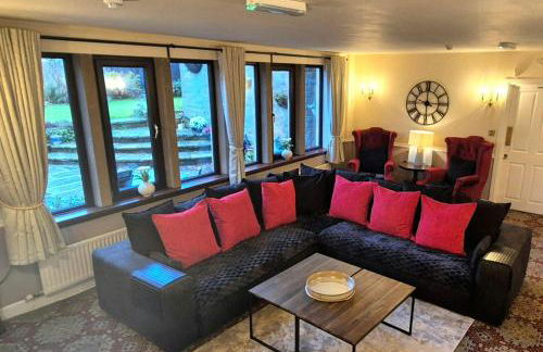 The Waltzing Weasel - Photo 6