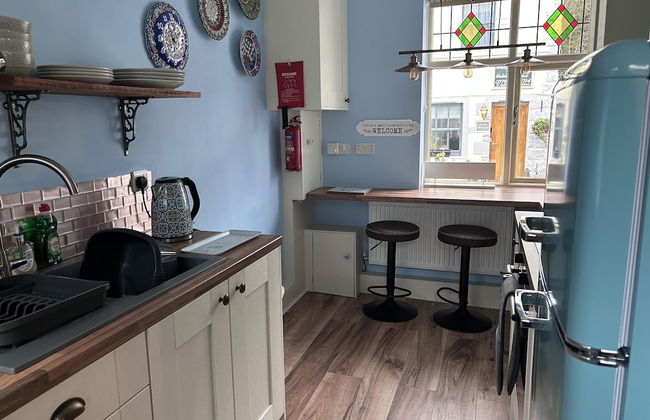 Beautiful 2-bed Cottage in Heysham Village - Foto 5