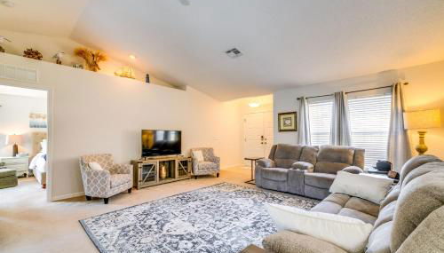 Family-Friendly Spring Hill Vacation Home with Lanai - Foto 5