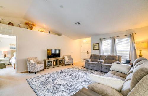 Family-Friendly Spring Hill Vacation Home with Lanai - Foto 5