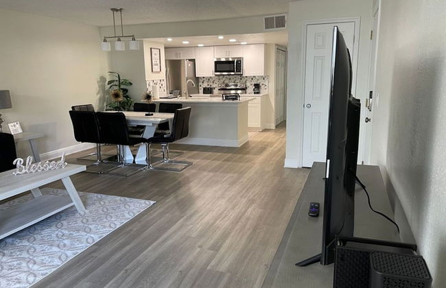 Grand Family 3BR Condo Penthouse Near Disney - Foto 3