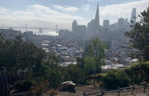 Gorgeous Apt High Atop Nob Hill - Foto 22