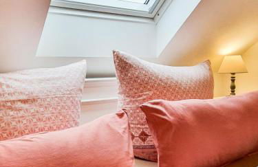 Friendly Home - "Helles Dachstudio" Köln Bonn Phantasialand - Foto 18