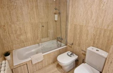 Artillería 10 - 2 hab 2 baños, Con garaje y Wifi - VUT-3845-AS - Foto 17