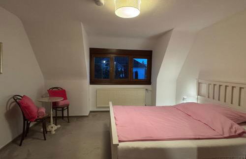 Haus Boom in Dreieich, sehr ruhig gelegen, Nähe Frankfurt City und Messe, Frankfurt Flughafen, Golf Club - Foto 12