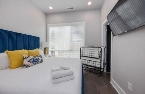 Sapphire Loft 4 Bedroom 4.5 Bath Rooftop Patio - Foto 27