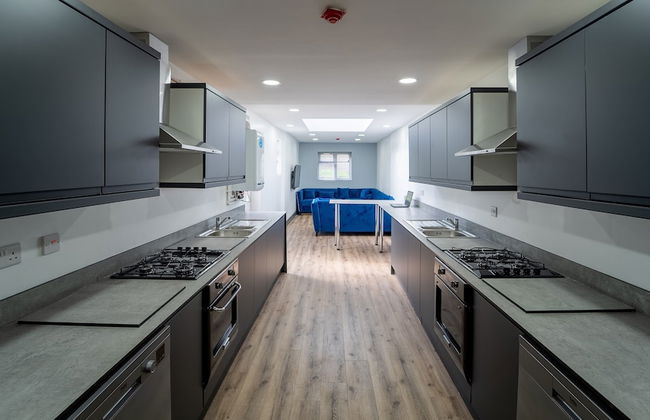 Impeccable 1-bed Studio in Birmingham - Photo 3