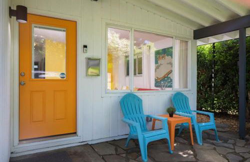 #StayinMyDistrict Modern Mid-Century Retreat - Foto 56