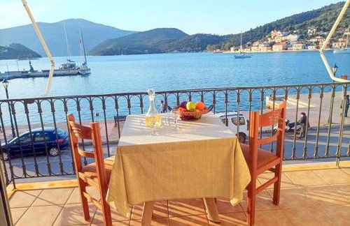 Lourantos Bayside Apartments - Foto 1