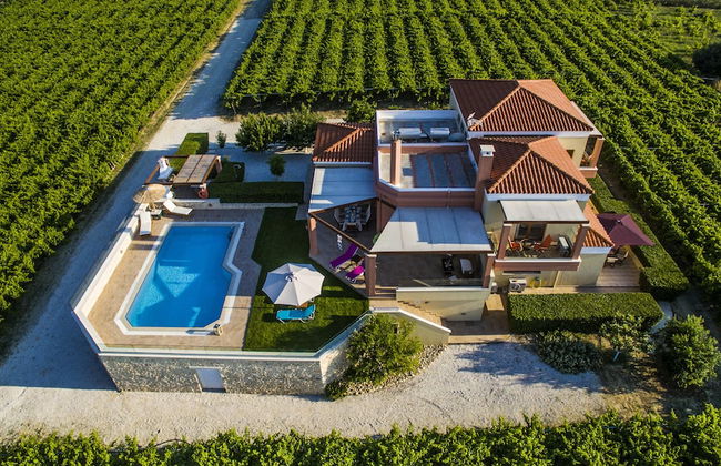 Cretan Vineyard Hill Villa Private Pool, Panoramic View, Beautiful Vineyard - Photo 1