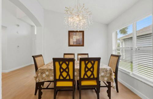 The Seasons Retreat 5BR Oasis with Private Pool - Foto 8