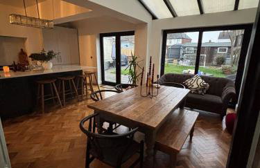 Beautiful large family home 5 bedrooms,3 bathrooms - Foto 8