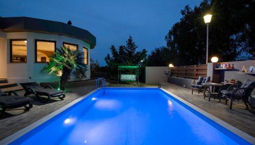 Maia Luxury Pool Villa in Afandou Rhodos - Foto 4, sunbed