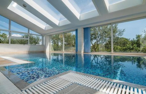 Villa Petra - Foto 1