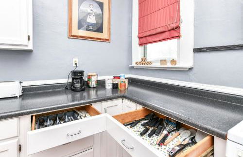 The Artsy Old House Fountain Square - Foto 16