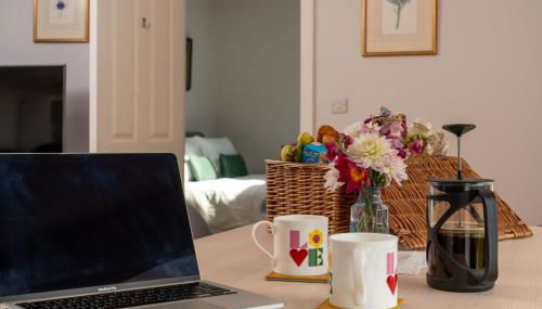 Little Willow Bank - 1 bed luxury apartment between Salisbury and The New Forest - Foto 2