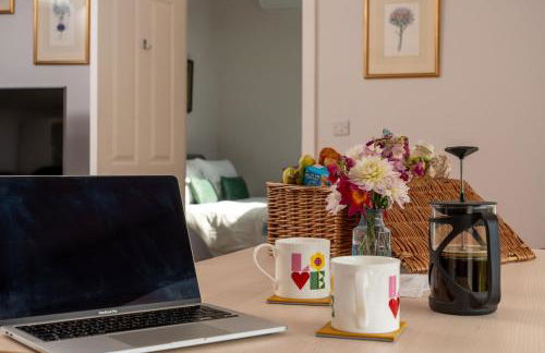 Little Willow Bank - 1 bed luxury apartment between Salisbury and The New Forest - Foto 2