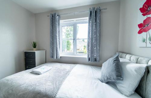 Spacious 6BDR House By Hyped Properties Short Term Rental Agency With Free Parking Bilston - Foto 24