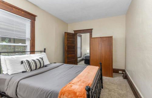 Charming 4BR Westside Home in Beer City USA - Foto 11