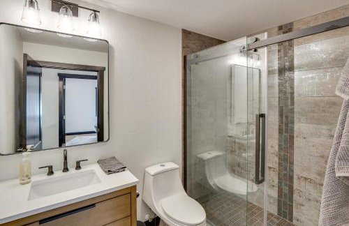 Hike and Unwind, Stylish Wooded Retreat in Piedmont! - Foto 16