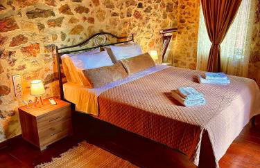 Hercules Traditional Houses - Photo 58