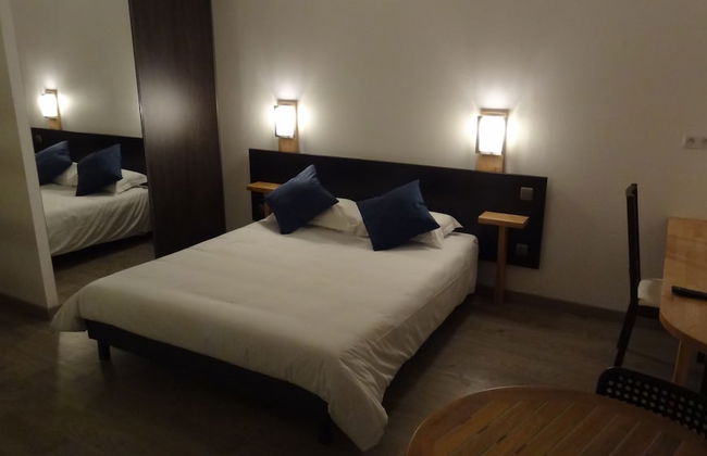 Residella House - Photo 3