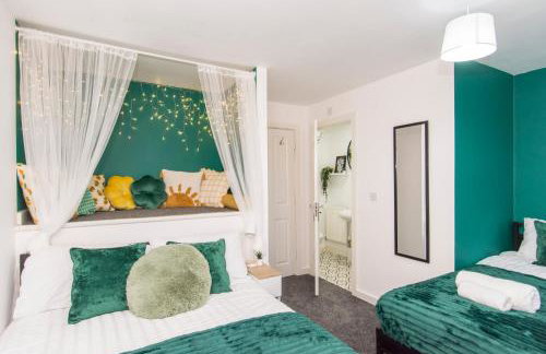 Workers Families Pet Friendly 7Bed 2Bath and WC Free Parking Garden 14PPL - Photo 26